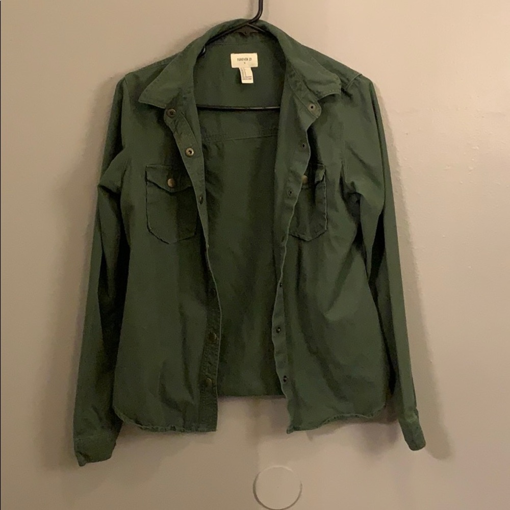 FOREVER 21 women’s button top